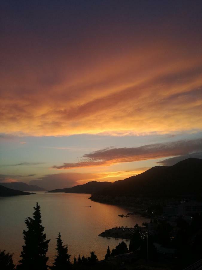 Apartment And Rooms Barbaric Neum Exterior photo