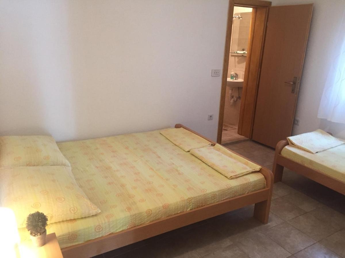 Apartment And Rooms Barbaric Neum Exterior photo